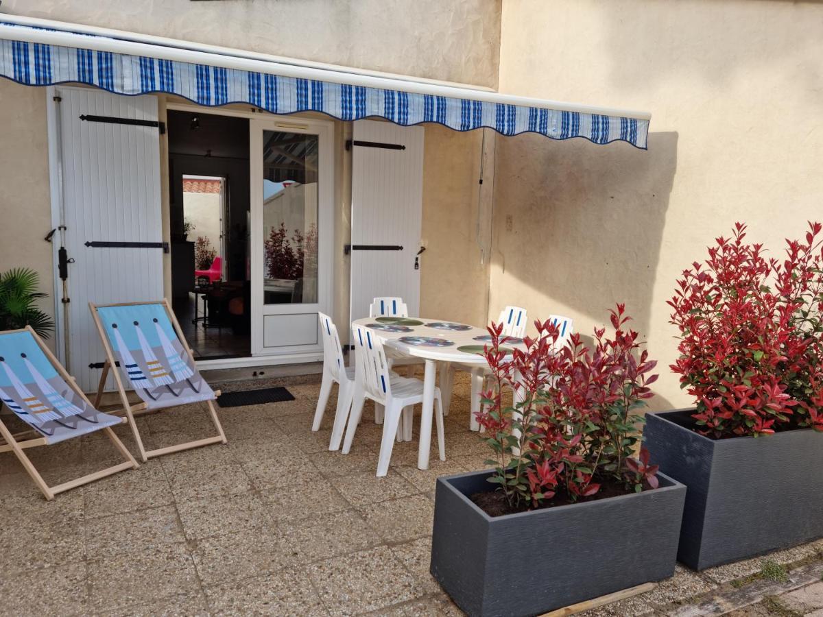 La Commanderie Villa La Tranche-sur-Mer Exteriör bild